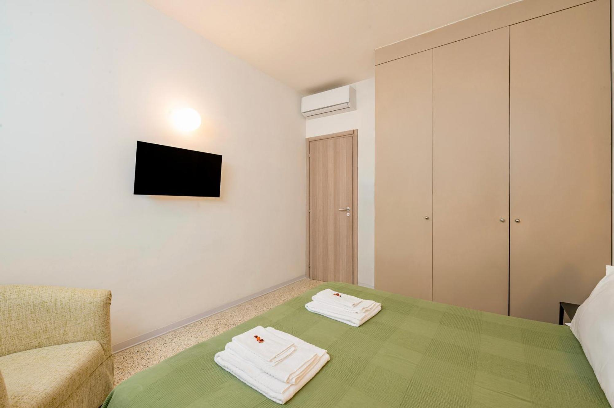 Navigli Apartments Милано Екстериор снимка